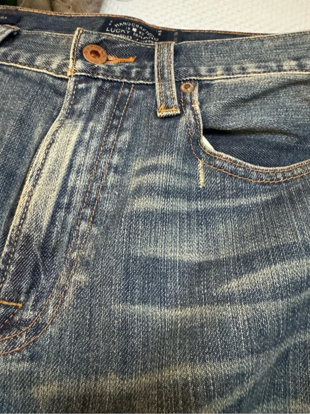 Lucky Brand 121 Heritage Slim Jeans Men’s 32x32 Y2K Whiskered Distressed Denim